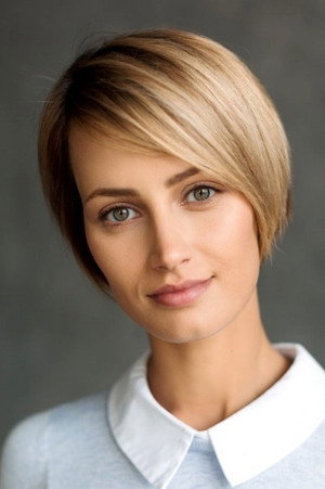 Алёна Коломина profil kép