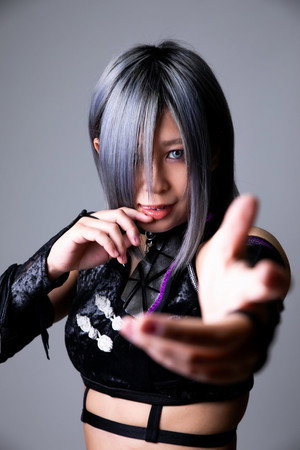 小波 profil kép