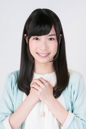 青山吉能 profil kép