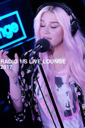 BBC Radio 1's Live Lounge 16. évad (2017-01-05) poszter