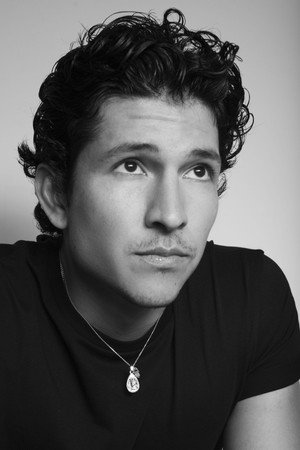 Danny Ramirez profil kép