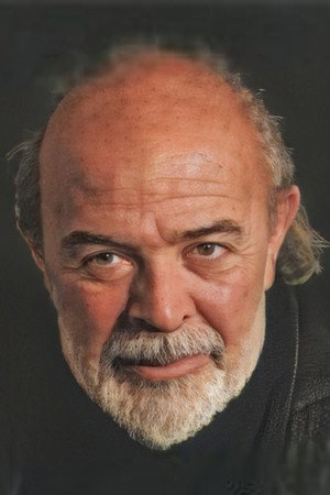 Engin Cezzar profil kép