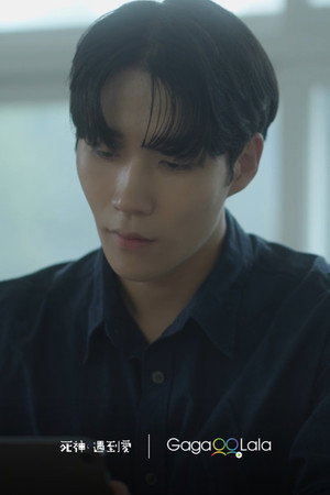 오류를 고쳐줘! poszter