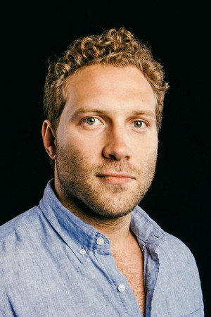 Jai Courtney profil kép