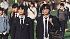 ONE: 하이스쿨 히어로즈 kép