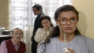 Betty, a csúnya lány 1. évad Ep.270 270. epizód