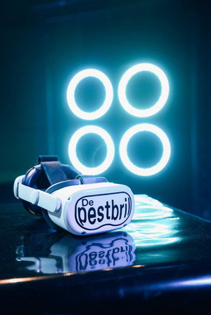 De pestbril poszter