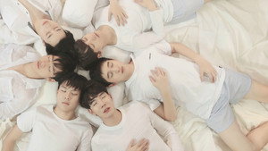 ผมขอสั่งให้คุณ kép