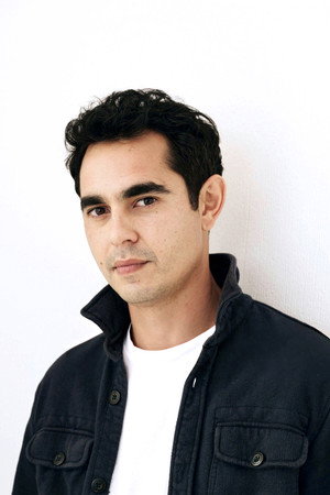 Max Minghella profil kép