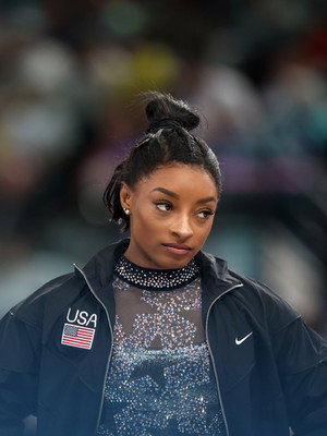 Simone Biles visszatér poszter