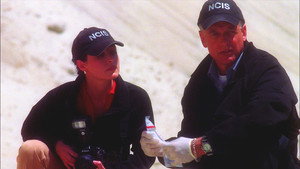 NCIS: Tengerészeti helyszínelők 1. évad Ep.22 A gyenge láncszem