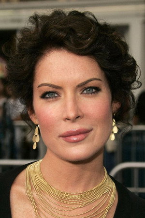 Lara Flynn Boyle profil kép