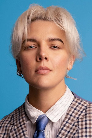 Betty Who profil kép