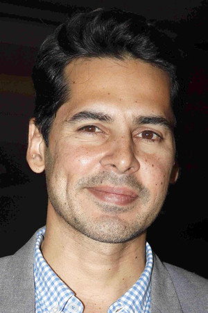 Dino Morea profil kép