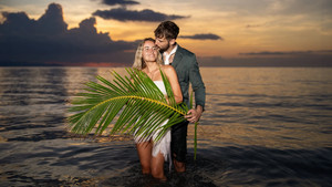 Honeymoon – líbánky k nepřežití 1. évad Ep.7 7. epizód