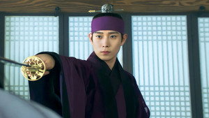 낮에 뜨는 달 1. évad Ep.4 4. epizód
