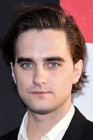 Landon Liboiron profil kép