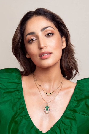 Yami Gautam profil kép