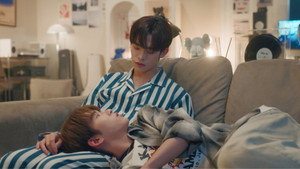 ด้วงกับเธอ kép