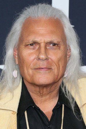 Michael Horse profil kép