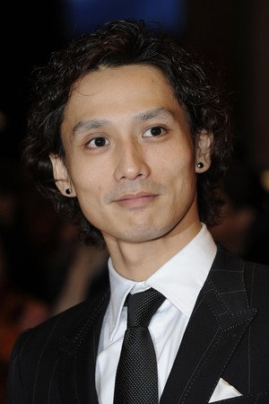 安藤政信 profil kép