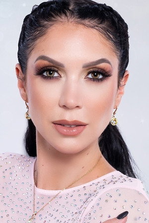 Laura Põldvere profil kép