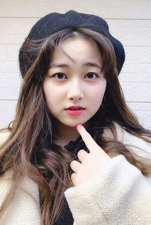 小椋梨央 profil kép