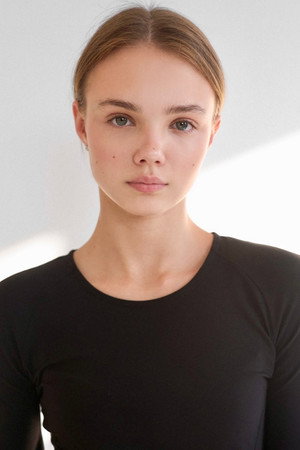 Мария Абрамова profil kép