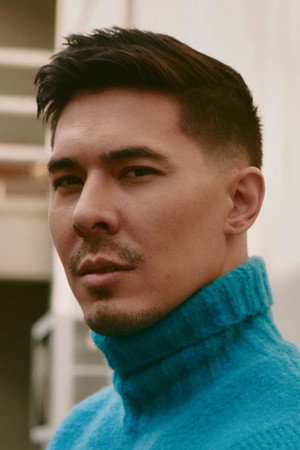 Lewis Tan profil kép