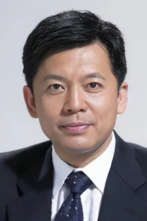 何政军
