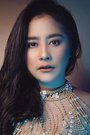 Prilly Latuconsina profil kép