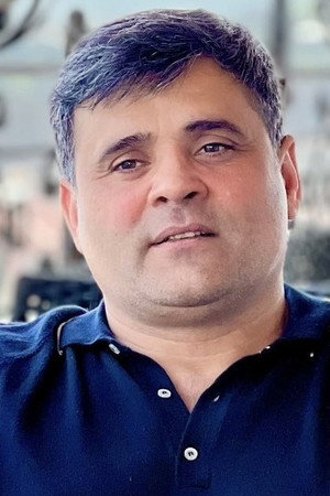 Şahin Qəhrəman profil kép
