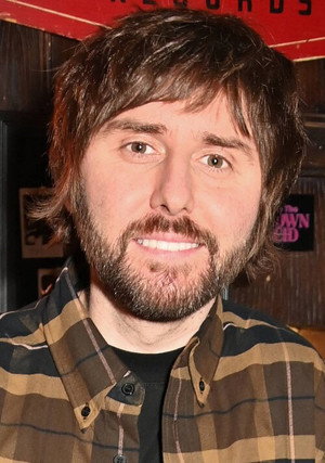 James Buckley profil kép