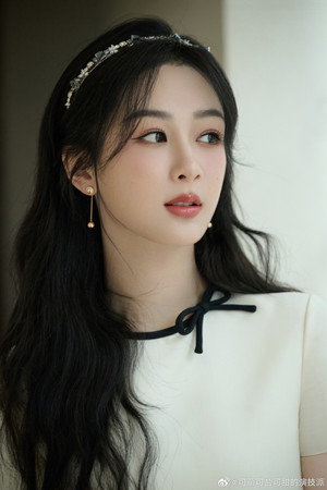 杨紫 profil kép