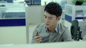 他来了, 请闭眼 1. évad Ep.13 13. epizód