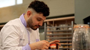 Bake Off: The Professionals 8. évad Ep.7 7. epizód
