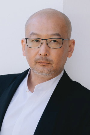 管虎 profil kép