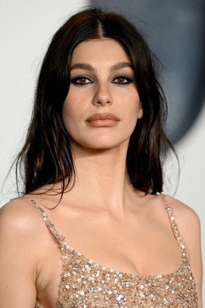 Camila Morrone profil kép