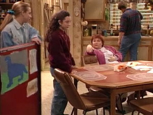 Roseanne 3. évad Ep.22 22. epizód