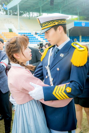 이리와 안아줘 poszter