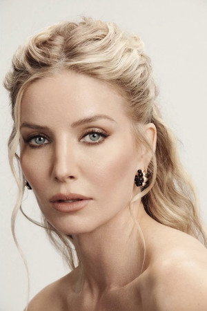 Annabelle Wallis profil kép