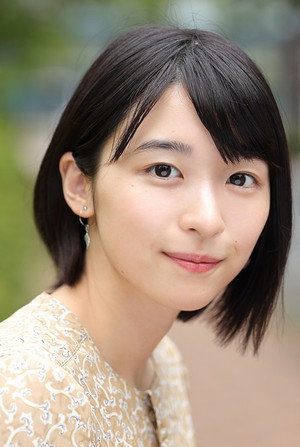 鳴海唯 profil kép