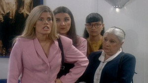 Betty, a csúnya lány 1. évad Ep.90 90. epizód