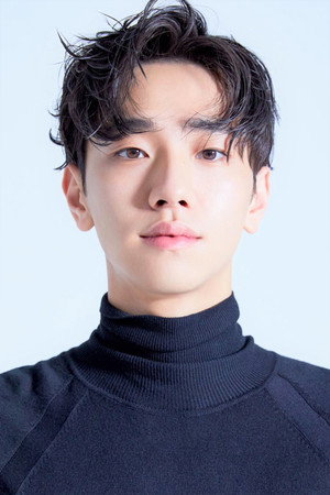 남윤수 profil kép