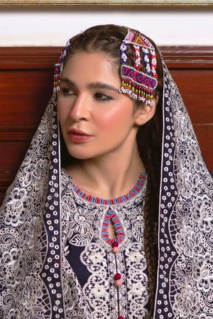 Ayesha Omar profil kép