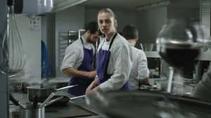 H24 - 24 heures dans la vie d'une femme 1. évad Ep.15 15. epizód