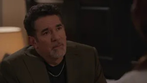 Los hilos del pasado 1. évad Ep.13 13. epizód