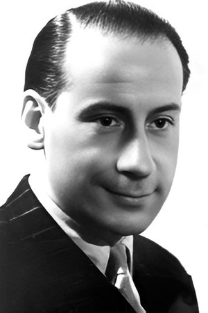 Pierre Dux profil kép