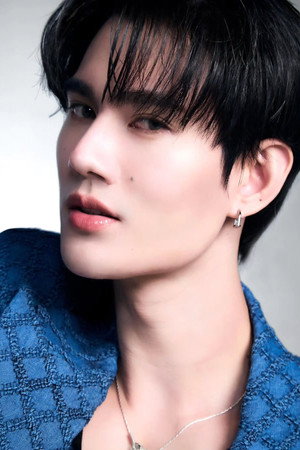 นเรศ พร้อมเผ่าพันธ์ profil kép