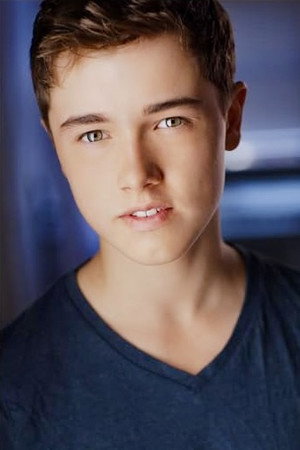 Alex Ferris profil kép